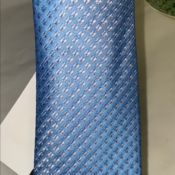 Michael Kors Blue Tie - Picture 3 of 3
